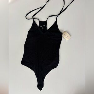 Universal Thread Black V-Neck Sleeveless Bodysuit